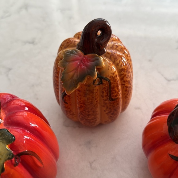 Ceramic Pumpkins set of 4 Fall Thanksgiving Halloween - Picture 3 of 6